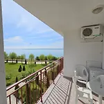 Apartment Noks *